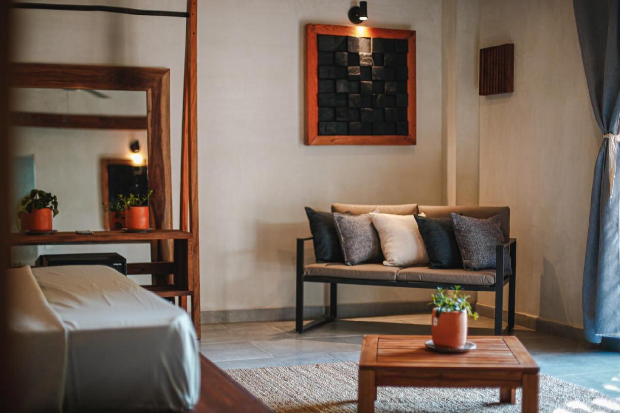 Mapuwi Villa & Suite Palomino Bagian luar foto