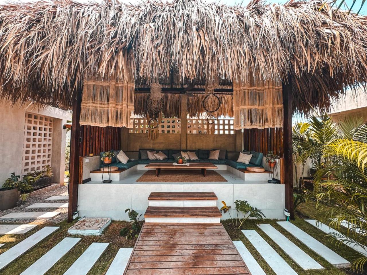 Mapuwi Villa & Suite Palomino Bagian luar foto